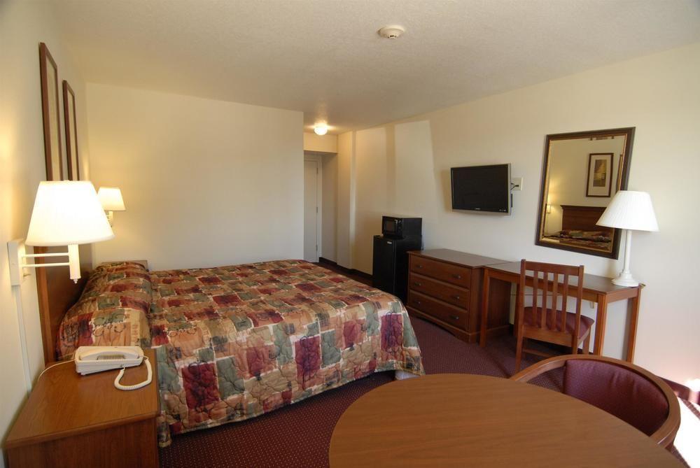Marina Inn & Suites Chalmette-New Orleans Buitenkant foto