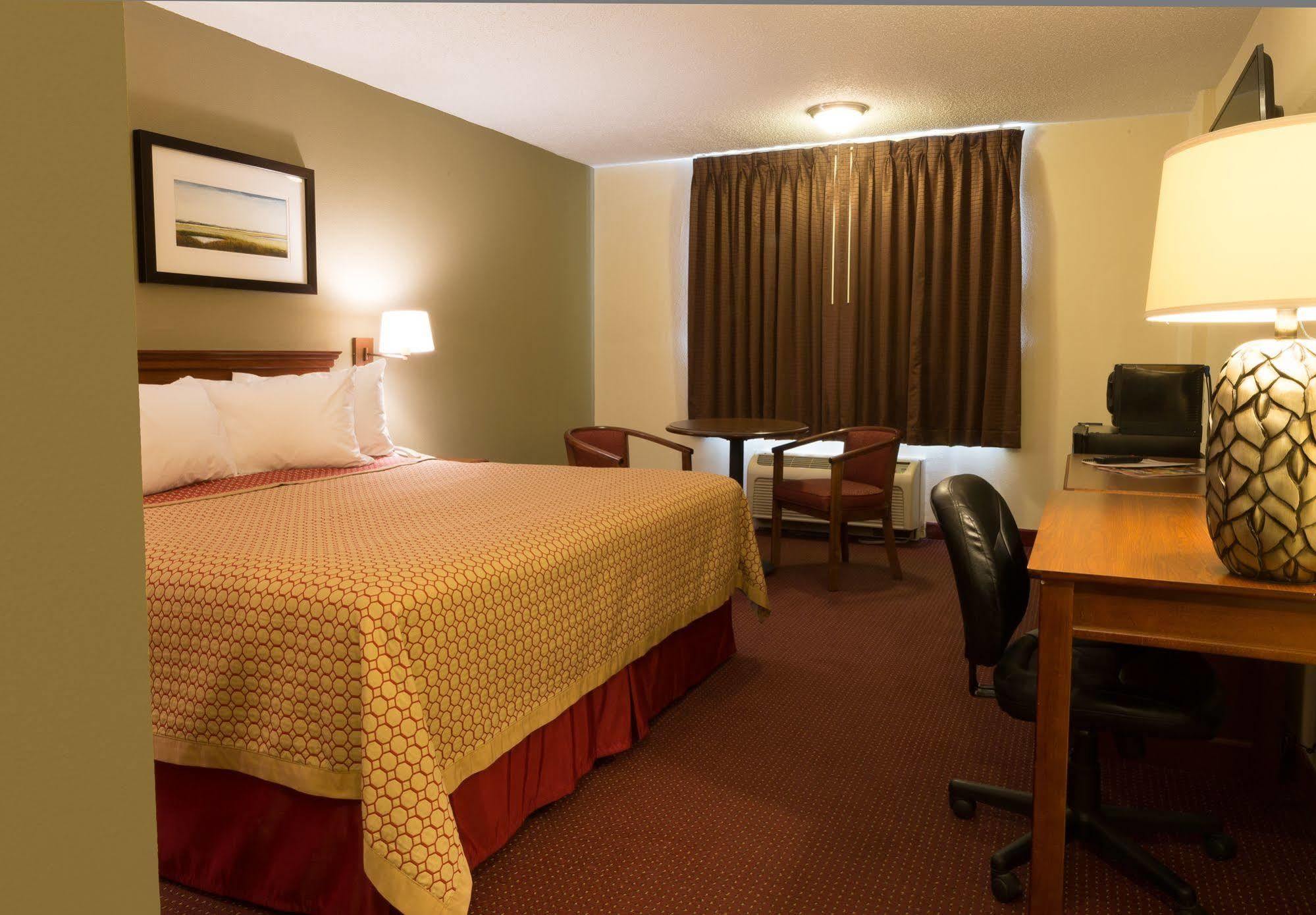 Marina Inn & Suites Chalmette-New Orleans Buitenkant foto