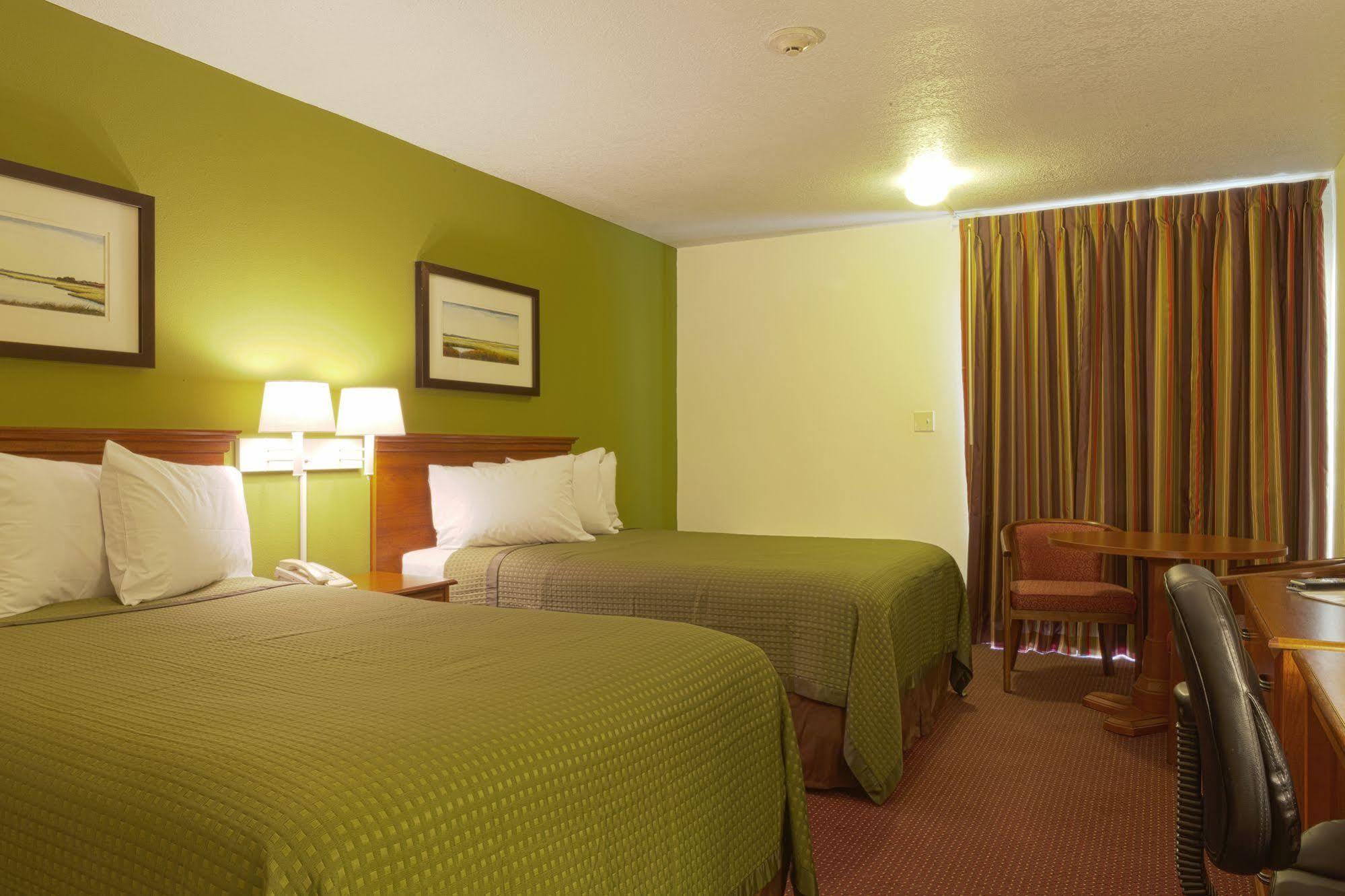 Marina Inn & Suites Chalmette-New Orleans Buitenkant foto